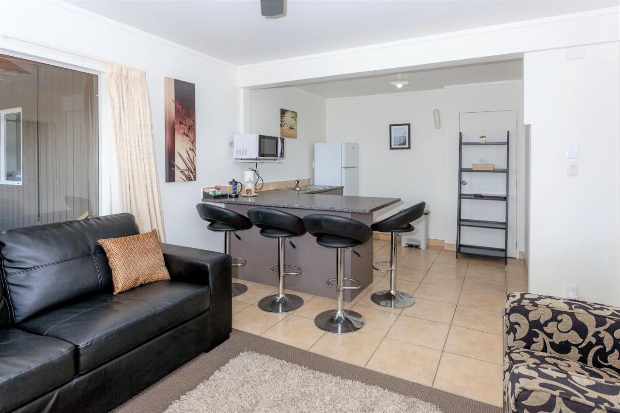 Coromandel Seaview Motel Экстерьер фото