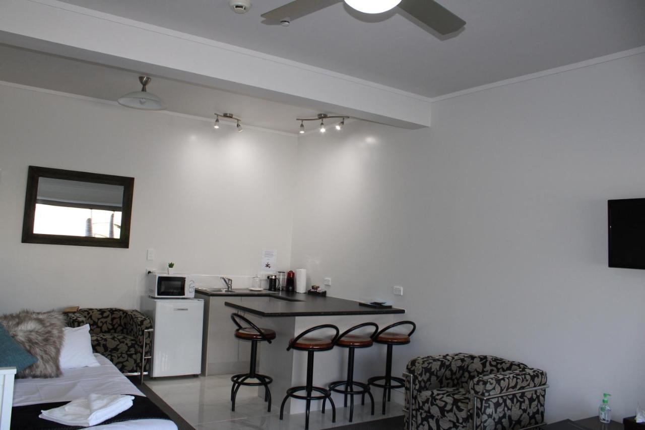 Coromandel Seaview Motel Экстерьер фото