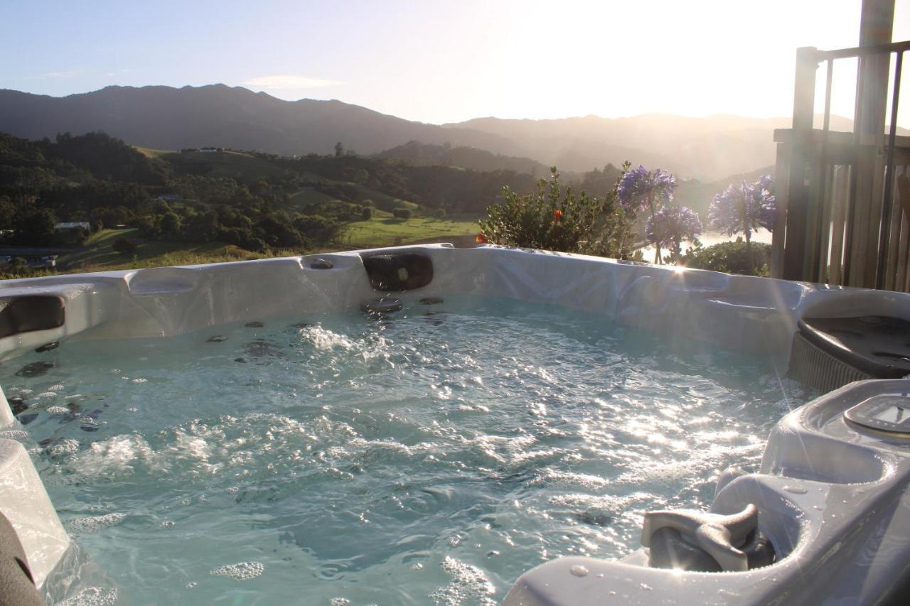 Coromandel Seaview Motel Экстерьер фото